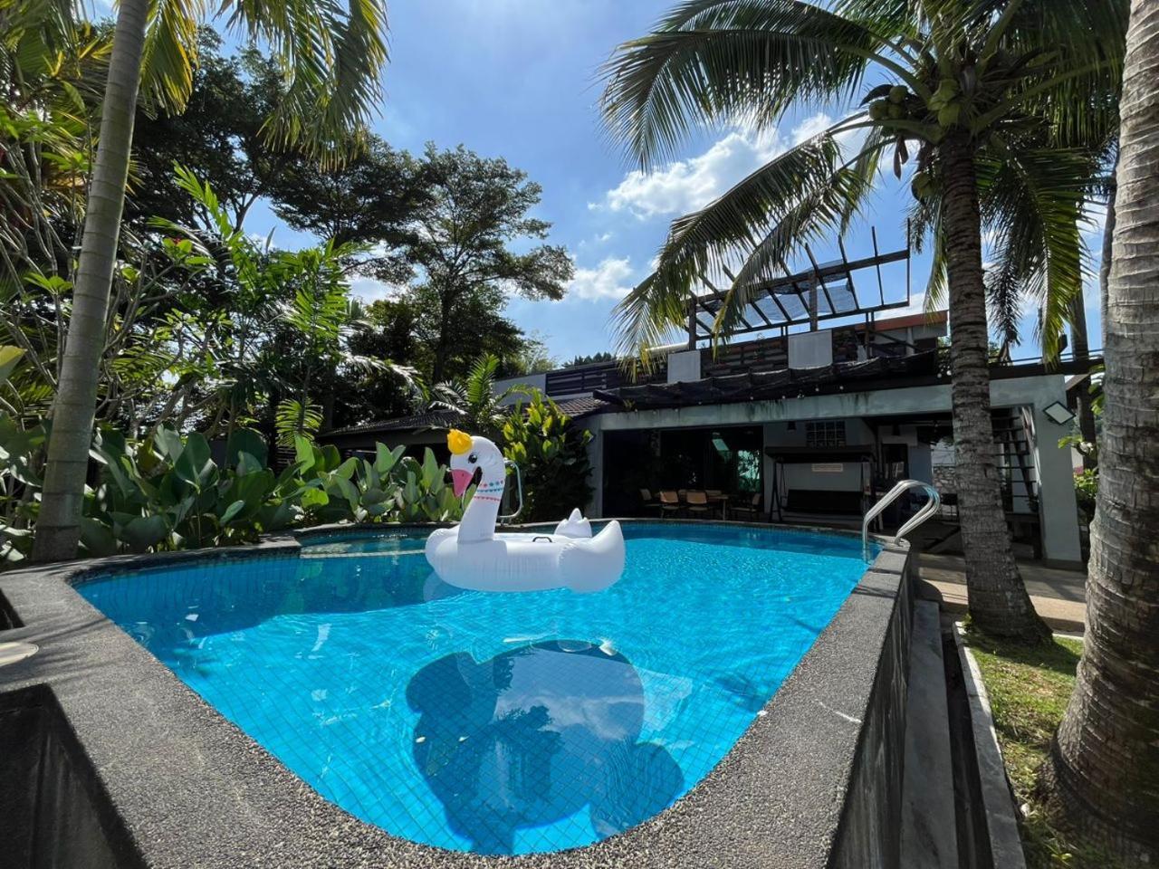 Bangsar Private Pool * Kuala Lumpur
