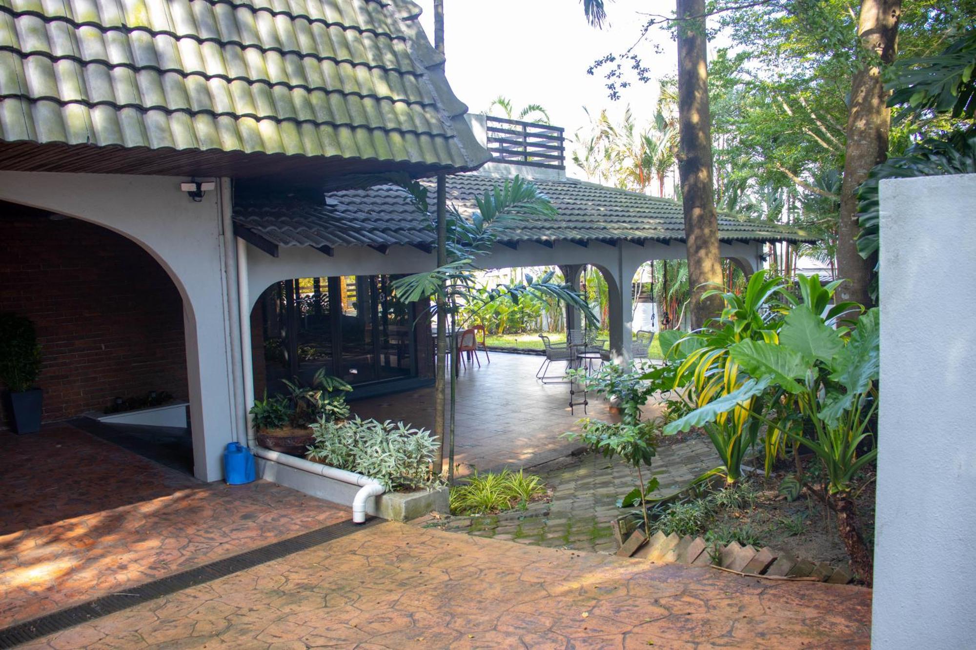 Bangsar Private Pool Villa